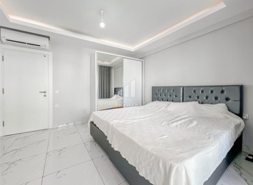 Elegant spacious one bedroom apartment, 85m² with mountain view, 450m from the sea in Mahmutlar, Alanya ID-16967 фото-11