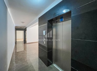 Elegant spacious one bedroom apartment, 85m² with mountain view, 450m from the sea in Mahmutlar, Alanya ID-16967 фото-18