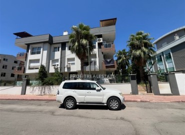 Duplex apartment with three bedrooms, 135m², in a city-type house in the Guzeloba area, Antalya, for a residence permit ID-16995 фото-1