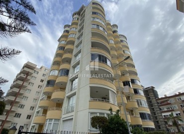 Two bedroom apartment with a view, 115m², with three balconies, 300m from the sea in Mahmutlar, Alanya, in a residence with a swimming pool ID-16996 фото-1