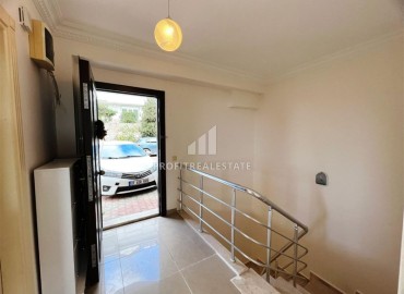 Two-level three bedroom apartment, 165m², with stunning views in the Alanya Tepe area and the possibility of a residence permit ID-17013 фото-10