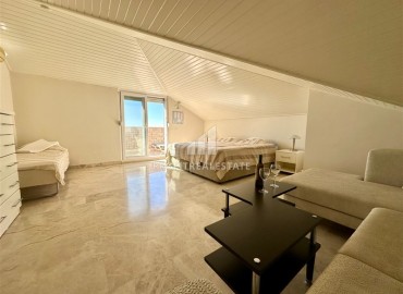 Furnished penthouse with view 3+1, 1910m², in a cozy residence 900m from the sea in Cikcilli, Alanya ID-17024 фото-16