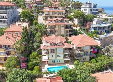 Cozy three bedroom penthouse, 125m², with stunning views in the center of Alanya, in Kale ID-17031 фото-2