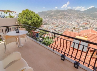 Cozy three bedroom penthouse, 125m², with stunning views in the center of Alanya, in Kale ID-17031 фото-6