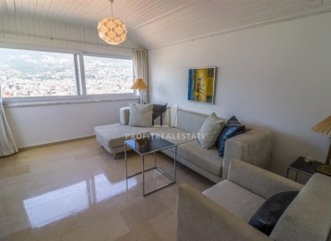 Cozy three bedroom penthouse, 125m², with stunning views in the center of Alanya, in Kale ID-17031 фото-20