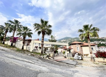 Two-storey furnished three-bedroom villa, 190m², with stunning views in Tepe, Alanya ID-17036 фото-18