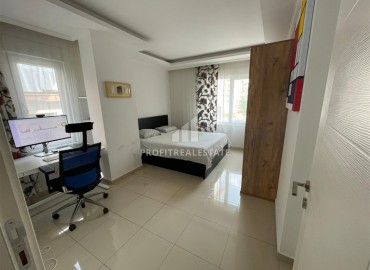 Furnished one bedroom apartment, 70m², in the center of Alanya in a residence with a swimming pool, within walking distance from the sea ID-17047 фото-11