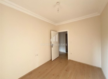 Four bedroom linear apartment, 240m², with citizenship option, in the eastern part of Mahmutlar, Alanya ID-17064 фото-12