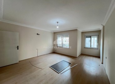 Линейная квартира с четырьмя спальнями, 240м², с возможностью гражданства, в восточной части Махмутлара, Алания ID-17064 фото-16