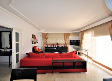 Потрясающая квартира с мебелью и бытовой техникой в комплексе от надежного застройщик в курортном районе Махмутлар ID-1321 фото-17