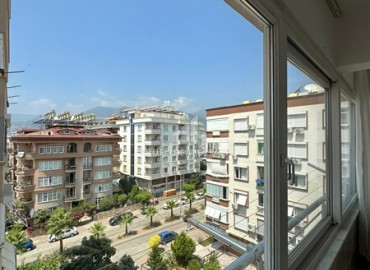 Two bedroom apartment, 140m², in Oba area, Alanya, in a residence with a swimming pool, 600m from the sea at a great price ID-15434 фото-10