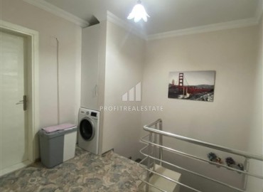 Дуплекс 3+1 с отдельной кухней, 150м², с потрясающим видом на горы в доме городского типа в Газипаше, Алания ID-17250 фото-5