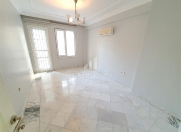 Трехкомнатная квартира после капитального ремонта, 130м², с отдельной кухней, в центре Алании ID-17392 фото-5