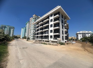 Investment property in Mahmutlar, Alanya, 47-160 m2 ID-11574 фото-3