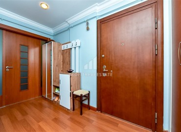 Квартира с двумя спальнями, 110м², в уютном комплексе, на первой береговой линии в Оба, Алания ID-17539 фото-2