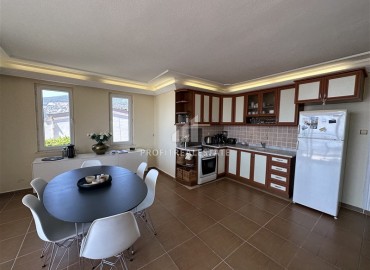 Дуплекс с тремя спальнями, 220м², с выходом к бассейну и потрясающими видами в районе Бекташ, Алания ID-17705 фото-5