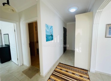 Видовая меблированная квартира с двумя спальнями, 100м², в районе Махмутлар, Алания ID-15721 фото-12