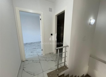Трехкомнатный пентхаус, 125м², с видом на горы, в новостройке с зимним бассейном, в 700м от моря в Махмутларе, Алания ID-17723 фото-16