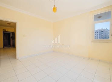 Бюджетная квартира с тремя спальнями, 135м², в уютном комплексе с бассейном, у моря в Махмутларе, Аланья ID-17729 фото-6