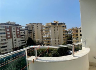 Меблированная трехкомнатная квартира, 120м², в районе рынка по вторникам в Махмутларе, Алания ID-17736 фото-10