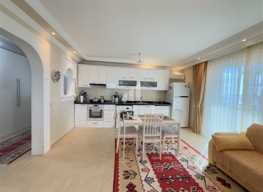 Видовая меблированная квартира 2+1, 120м², в уютном комплексе с отличным расположением в Махмутларе, Алания ID-17740 фото-5