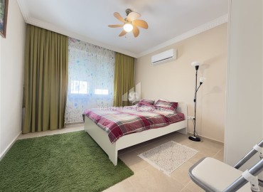 Видовая меблированная квартира 2+1, 120м², в уютном комплексе с отличным расположением в Махмутларе, Алания ID-17740 фото-14