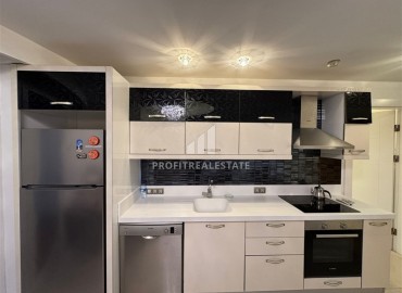 Меблированная двухкомнатная квартира, 55м², с видом на море в элитном комплексе Махмулара, Алания ID-17742 фото-3