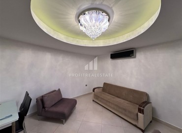 Меблированная двухкомнатная квартира, 55м², с видом на море в элитном комплексе Махмулара, Алания ID-17742 фото-4