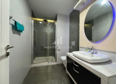Меблированная двухкомнатная квартира, 55м², с видом на море в элитном комплексе Махмулара, Алания ID-17742 фото-7
