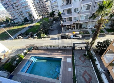 Большая меблированная квартира с одной спальней, 75м², в комплексе с бассейном в 300 метрах от моря в Махмутларе, Алания ID-17753 фото-15