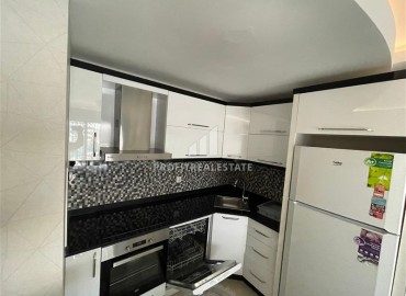Готовая к проживанию, квартира 1+1, 60м², в комплексе с бассейном на центральной улице Махмутлара, Алания ID-17769 фото-5