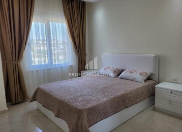 Симпатичная двухкомнатная квартира, 55м², в комплексе с зимним бассейном, в 1км от моря в Авсалларе, Алания ID-17777 фото-11