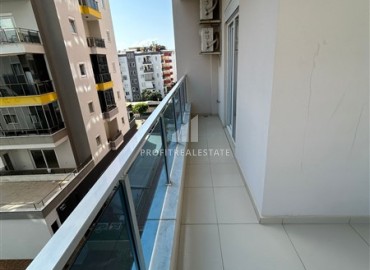 Готовая к проживанию, квартира 2+1 с отдельной кухней, 120м², в комплексе с бассейном в Махмутларе, Алания ID-17792 фото-16