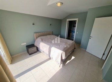 Готовый к проживанию, пентхаус с тремя спальнями, 180м², в уютном комплексе в восточной части района Оба, Алания ID-17805 фото-14