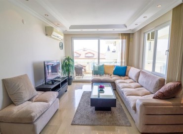 Меблированный четырехкомнатный садовый дуплекс, 150м² в 300м от моря в районе Алании Конаклы под ВНЖ ID-17856 фото-4