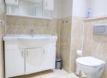 Меблированный четырехкомнатный садовый дуплекс, 150м² в 300м от моря в районе Алании Конаклы под ВНЖ ID-17856 фото-9