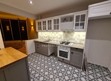 Полностью обновленные трехкомнатные апартаменты, 100м², в доме городского типа в центре Алании, в 250м от пляжа Дамлаташ ID-17858 фото-3