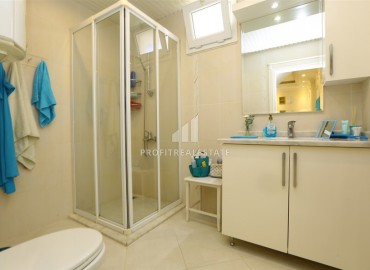 Стильный дуплекс 4+1, 220м², с видом на горы и крепость Алании, в уютной резиденции с бассейном под ВНЖ ID-17861 фото-12