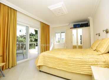 Стильный дуплекс 4+1, 220м², с видом на горы и крепость Алании, в уютной резиденции с бассейном под ВНЖ ID-17861 фото-18