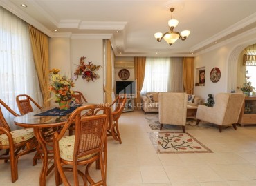 Видовой меблированный пентхаус 3+2, 170м², в комплексе с бассейном в центре Алании, в 800м от моря под ВНЖ ID-17863 фото-4