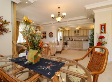 Видовой меблированный пентхаус 3+2, 170м², в комплексе с бассейном в центре Алании, в 800м от моря под ВНЖ ID-17863 фото-8