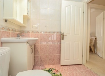 Видовой меблированный пентхаус 3+2, 170м², в комплексе с бассейном в центре Алании, в 800м от моря под ВНЖ ID-17863 фото-12