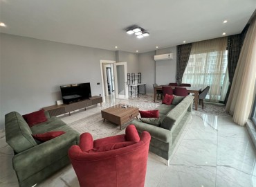 Меблированная квартира с тремя спальнями и отдельной кухней, 160м², в элитной резиденции у моря в центре Алании ID-17065 фото-2