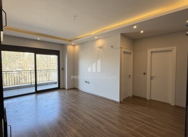 One bedroom apartment, 60m², in a comfortable new building with a winter pool in Mahmutlar, 450m from the sea ID-16676 фото-4