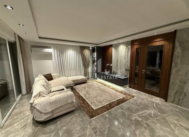 Линейная четырехкомнатная квартира, 145м², с дизайнерским интерьером в элитном комплексе в Джикджилли, Алания ID-17972 фото-2