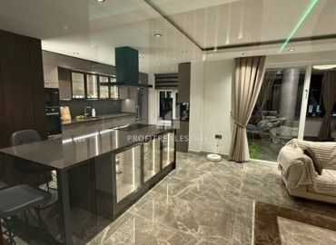Линейная четырехкомнатная квартира, 145м², с дизайнерским интерьером в элитном комплексе в Джикджилли, Алания ID-17972 фото-5