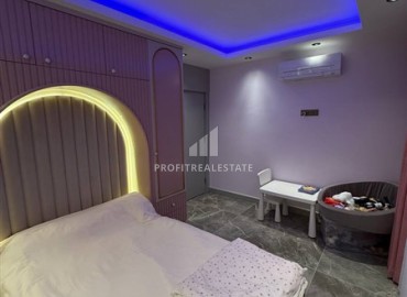 Линейная четырехкомнатная квартира, 145м², с дизайнерским интерьером в элитном комплексе в Джикджилли, Алания ID-17972 фото-19