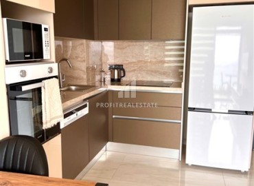 : Видовые апартаменты в аренду 1+1, 55м², в комплексе с отельной инфраструктурой через дорогу от собственного пляжа в Махмутларе, Алания ID-17998 фото-9