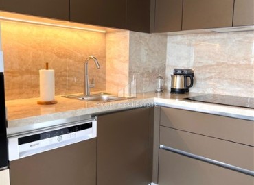 : Видовые апартаменты в аренду 1+1, 55м², в комплексе с отельной инфраструктурой через дорогу от собственного пляжа в Махмутларе, Алания ID-17998 фото-10