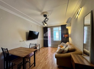 Симпатичная двухкомнатная квартира, 55м², в уютном комплексе в 350м от моря в центре района Оба, Алания ID-18012 фото-3